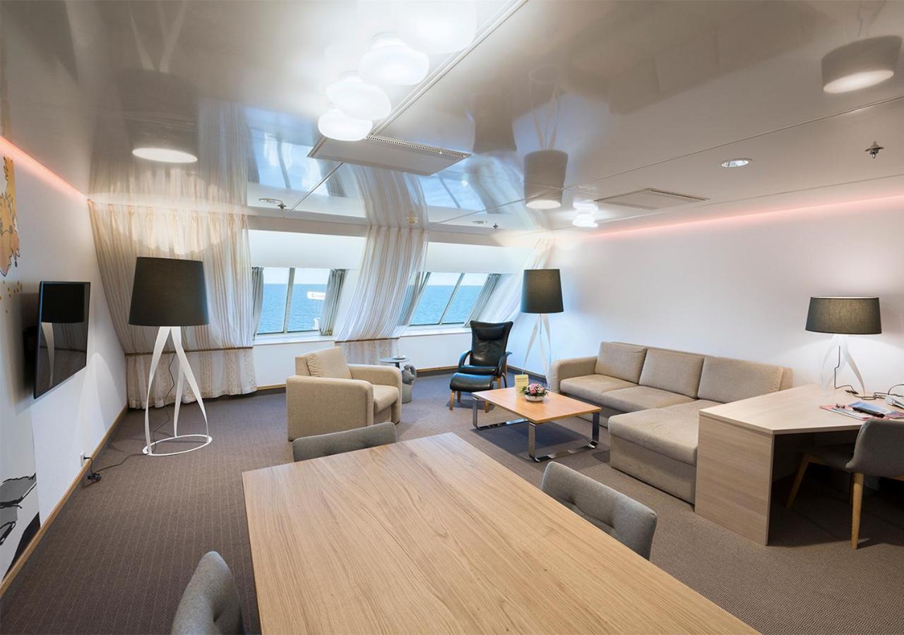 Viking Line Ferry Viking Cinderella - One-Way Journey From Stockholm To Helsinki酒店 客房 照片